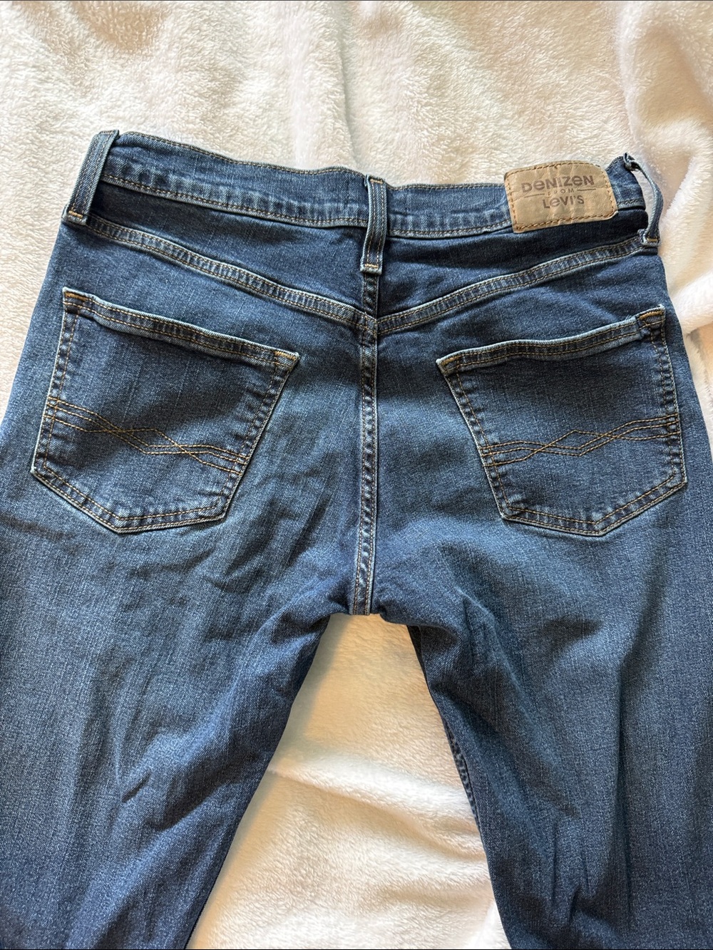 Denizen from Levi's Slim Men's Jeans in Dark Blue Wash
